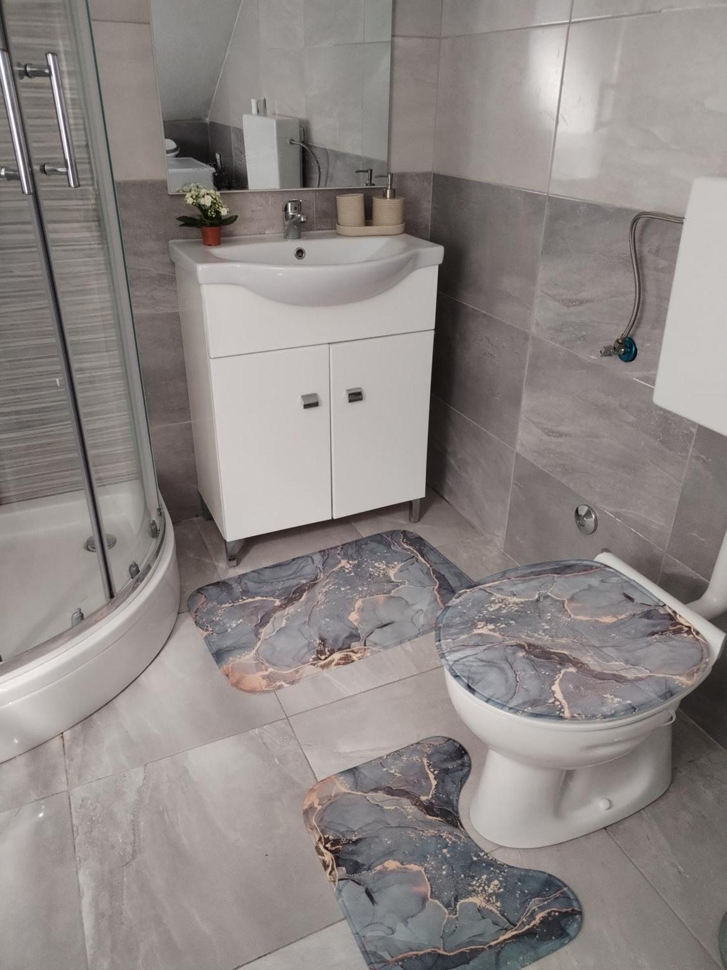 Ema Appartement Šibenik Buitenkant foto